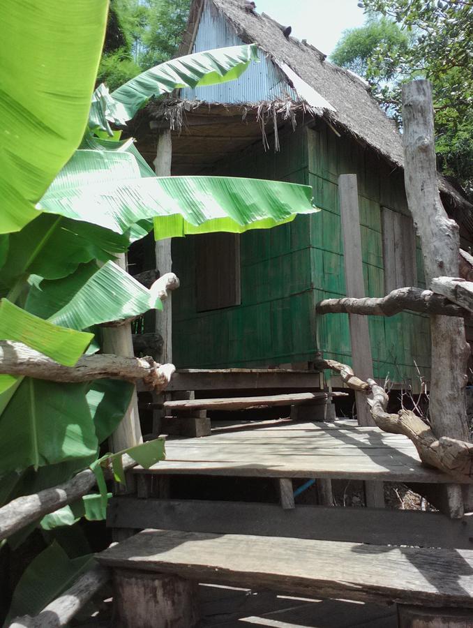 Tree Lodge Banlung エクステリア 写真