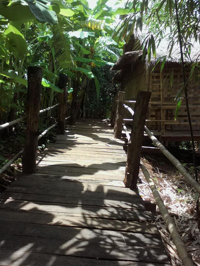 Tree Lodge Banlung エクステリア 写真