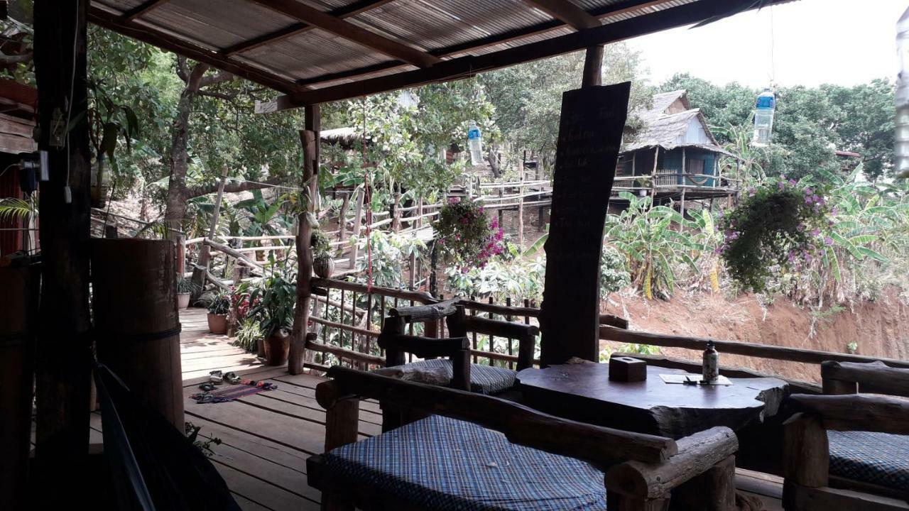 Tree Lodge Banlung エクステリア 写真